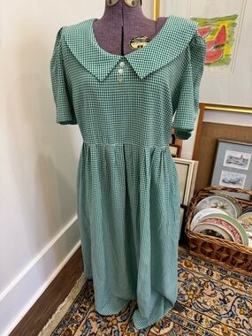 Vintage Kathie Lee Collection Green Gingham Maxi Dress with Peter Pan Collar